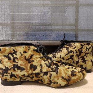 LOGO Calf Hair Ankle Boots